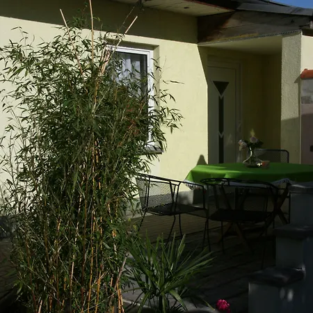 Gaestezimmer Lindhardt 3* Kitzscher