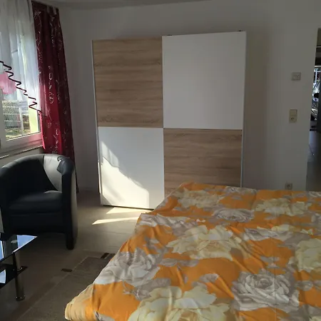 Gaestezimmer Lindhardt Penzion Kitzscher
